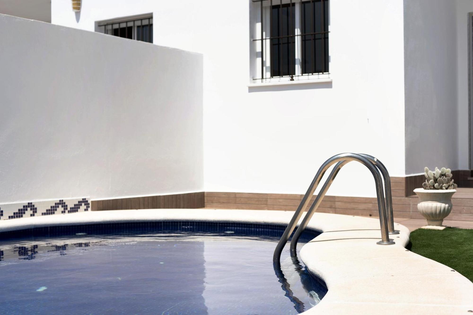 Casa Cala Del Aceite 2 *